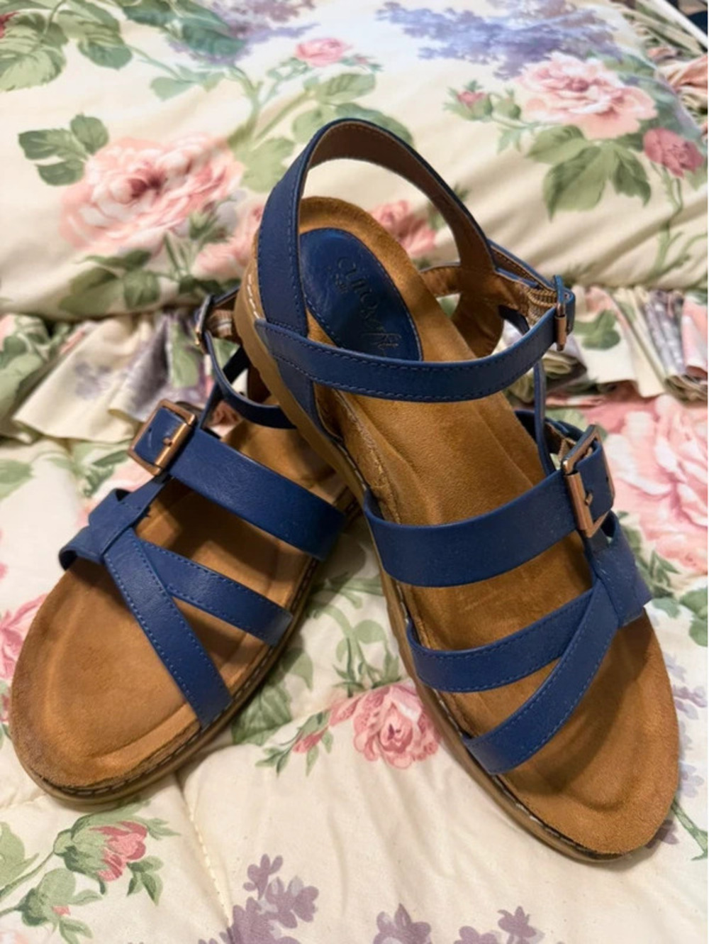EuroSoft by Sofft Navy Blue Strappy Comfort Sandals Cushioned Size 8